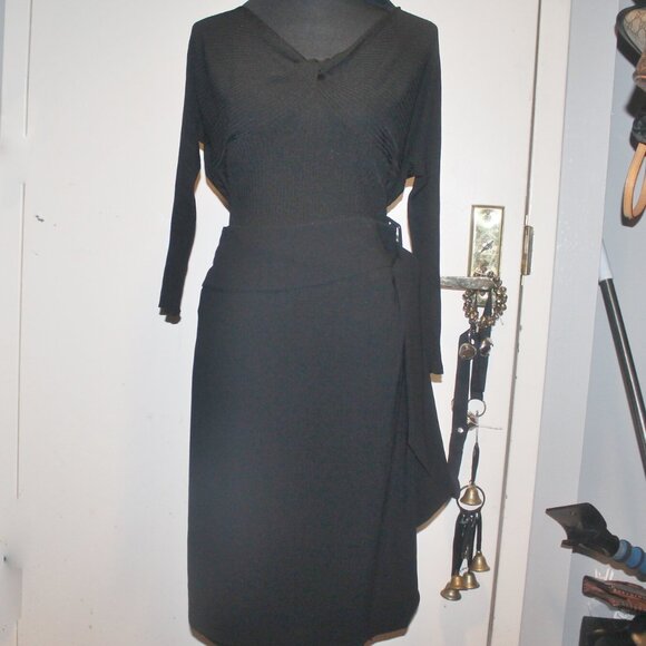 2 Pieces $1295 MAXMARA 3/4 Sleeve Light Weight Sweater & Wrap Skirt Set M 8 - Picture 1 of 11